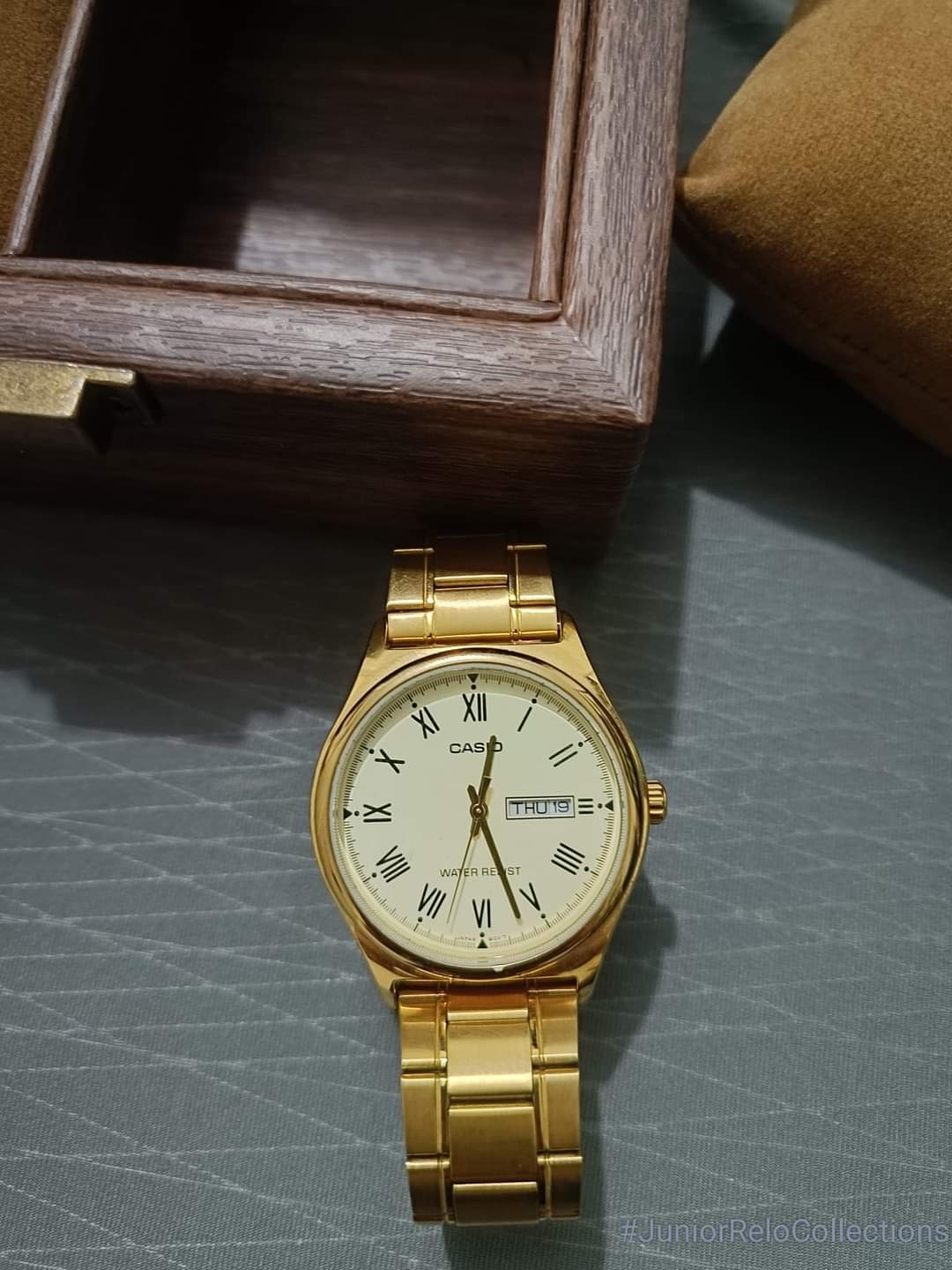 Casio MTP-V006G-9B Gold