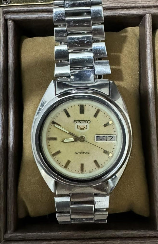 VINTAGE Seiko 5 Automatic